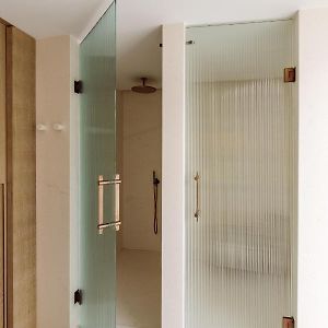 Premium Private House King Room